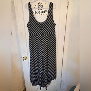 ✨️VINTAGE✨️ Torrid Black and Gray Striped High-Low Maxi Dress Size 2x
